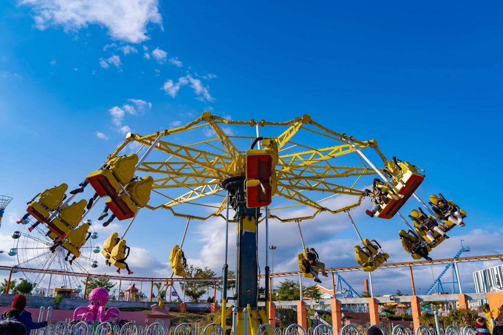family parks in karachi UFO 1024x682 1
